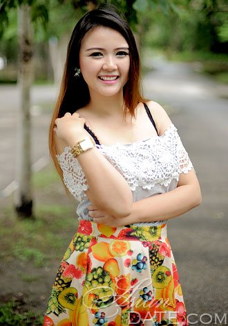 Hundreds of gorgeous pictures: Apisara, dating partner from Thailand