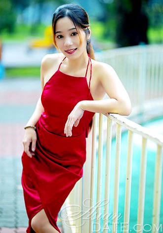 Date the member of your dreams: pretty Thai member DANG THI(Sophia)
