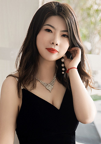 Gorgeous profiles pictures, perfect ten member: Ying(Ruby) from Guilin