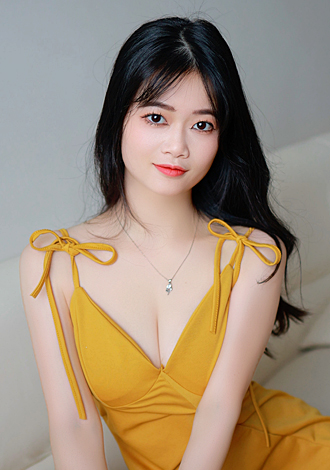 Gorgeous profiles only: beautiful China member Xiaotong from Hangzhou