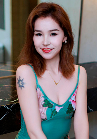 Date the member of your dreams: lone Asian member Nixiaenale from urumchi