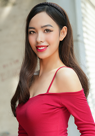 Most gorgeous profiles: innocent Asian member Thi Thanh from Ha Noi